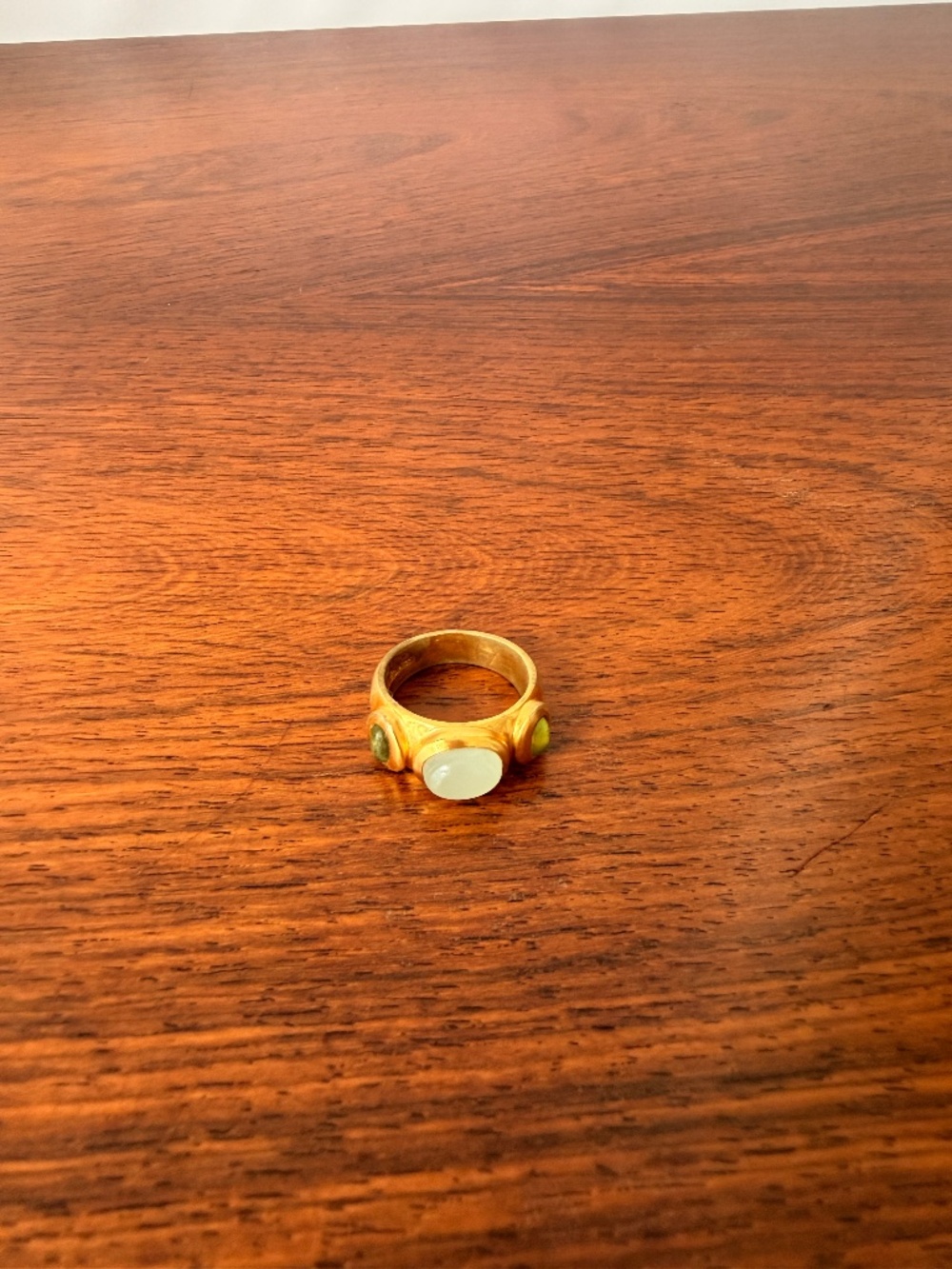 Julie Vos Gold plated ring
